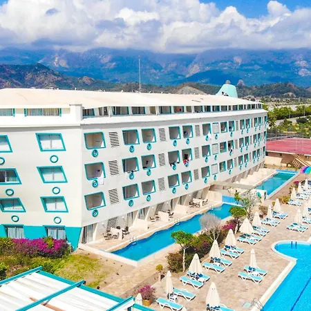 Daima Biz - Dolusu Aquapark Access Hotel 5*