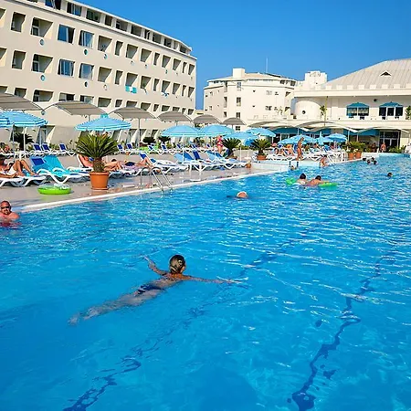 Hotel Daima Biz - Dolusu Aquapark Access Kemer