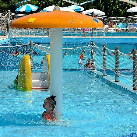 Daima Biz - Dolusu Aquapark Access Hotel