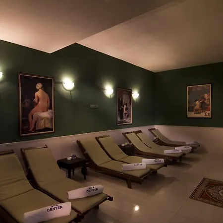 Daima Biz - Dolusu Aquapark Access Otel