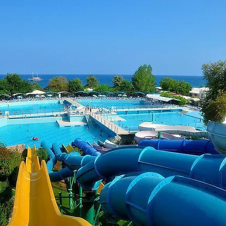 Otel Daima Biz - Dolusu Aquapark Access